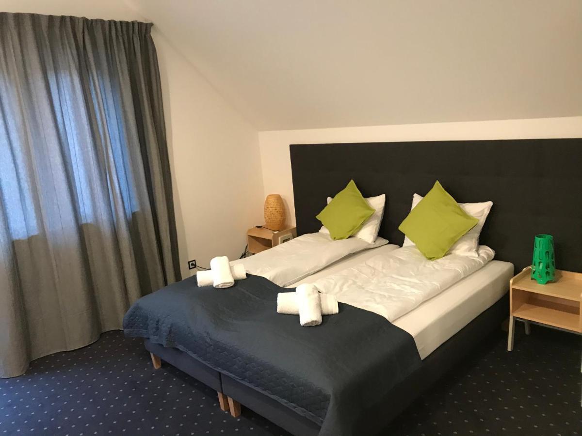 Apartamenty Pod Zamkiem W Janowcu Janowiec Exteriör bild